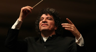 Portrait. Brussels Philharmonic Shostakovich 7. © A. Poizner - Giancarlo Guerrero. 2014-04-26